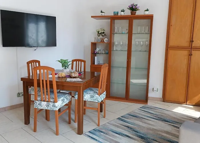 Vittoria ² Lago Di شقة